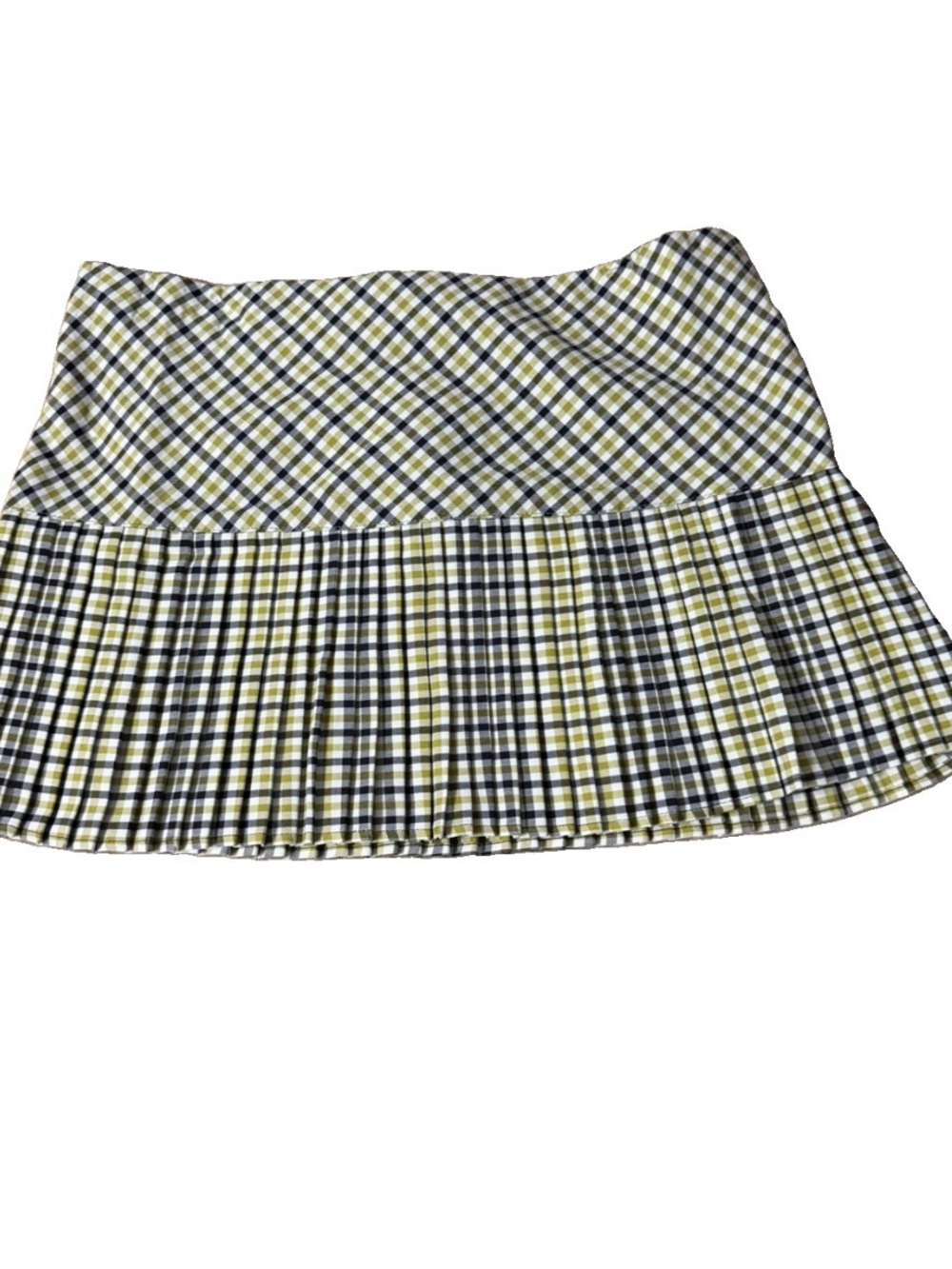 Janette size M Y2K Pleated Plaid Mini Skirt in Yellow and Black paper tag